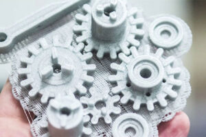 ساخت قطعه با پرینت سه بعدی